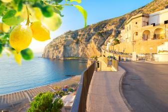 inexpensive tours of italy